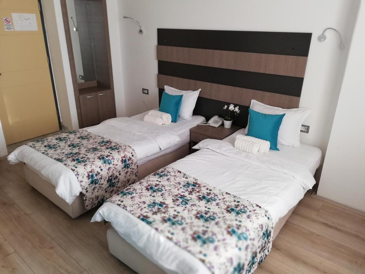 Atlas City Center Hotel Πρίλεπ Εξωτερικό φωτογραφία