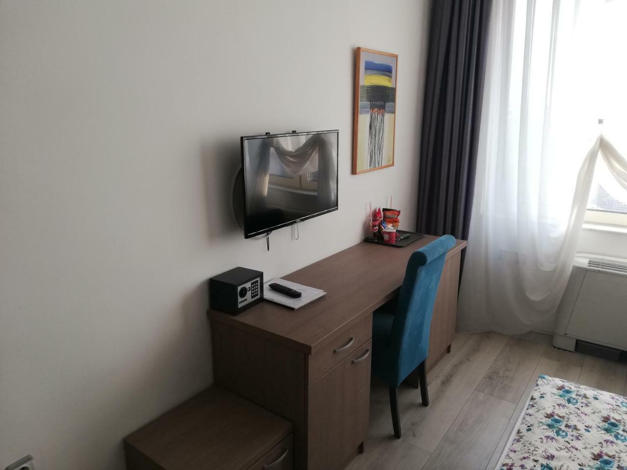 Atlas City Center Hotel Πρίλεπ Εξωτερικό φωτογραφία